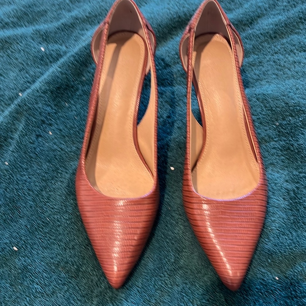 Ladies one inch heels.